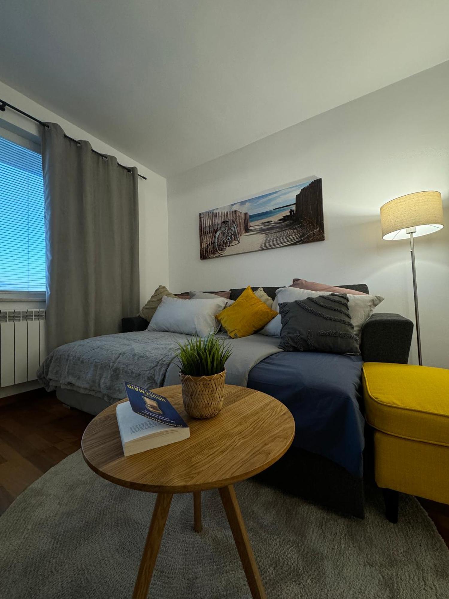Kakavanen'S Sea View Apartment بالشيك المظهر الخارجي الصورة