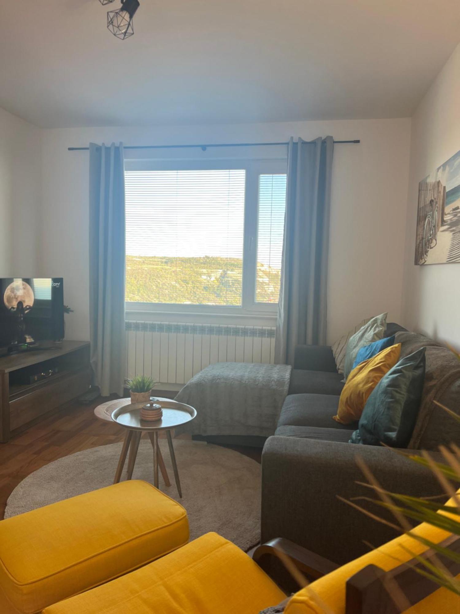 Kakavanen'S Sea View Apartment بالشيك المظهر الخارجي الصورة