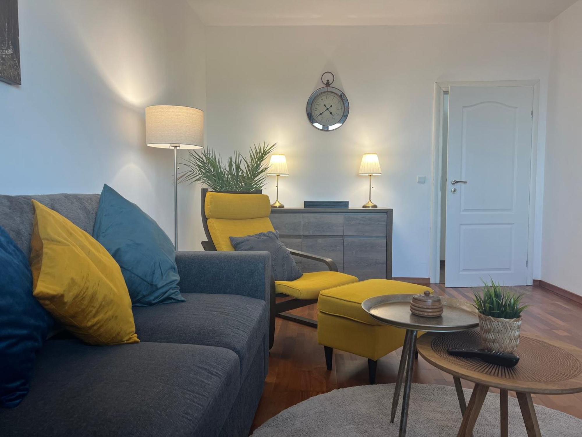 Kakavanen'S Sea View Apartment بالشيك المظهر الخارجي الصورة